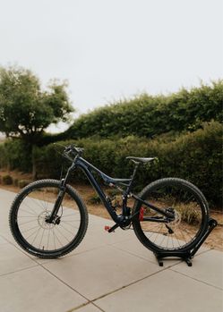 2018 Specialized Stumpjumper Comp Carbon (Size L) – RockShox/Fox Suspension – Shimano SLX/XT