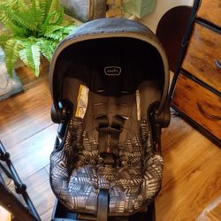Evenflo NurtureMax Infant Car Seat