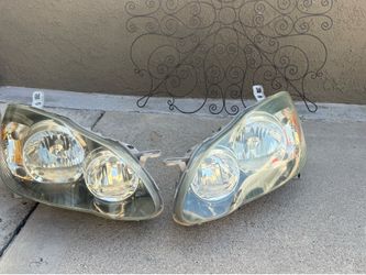 Toyota Corolla headlights. 2003- 2008