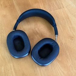 Apple AirPod Max New Version