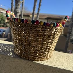 Small Pretty Basket 
