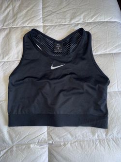 Nike top