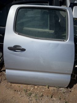 2005-2015 Toyota Tacoma Double Cab Passenger Rear Door OEM