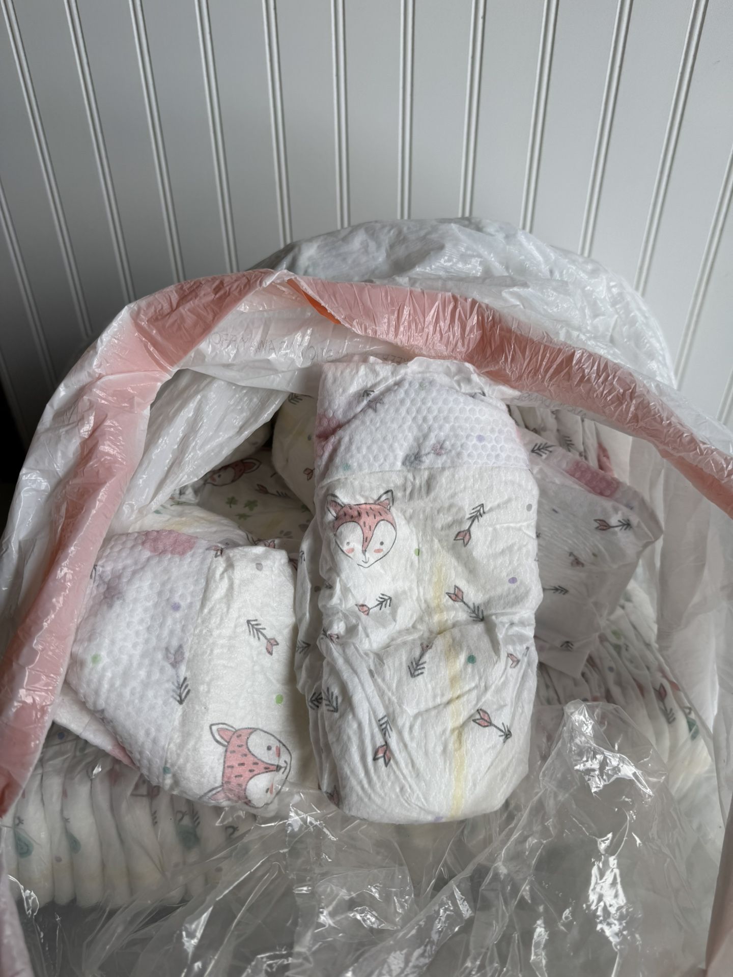 Kirkland Size 4 Diapers 