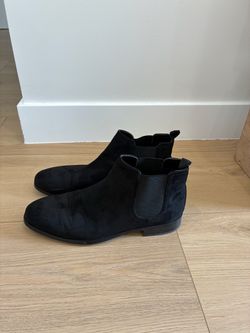 H&M Black Suede Chelsea Boots – Size EU 42