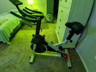 Pooboo exercise bike mint condition