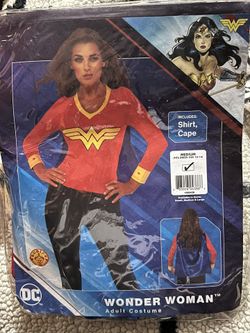 Wonder Women Shirt W/Cape Costume