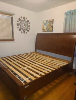 Wood Sleigh Bed Frame with Slats