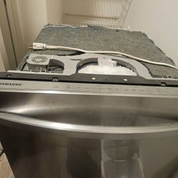 Like-New Samsung Dishwasher For Sale For $900 dollars 