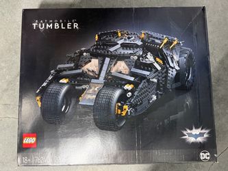 76240 — Batman Batmobile Tumbler