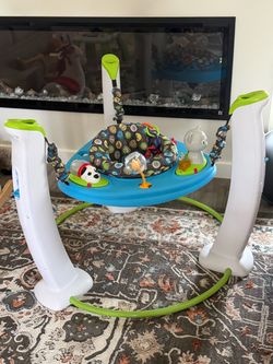 Baby activities center