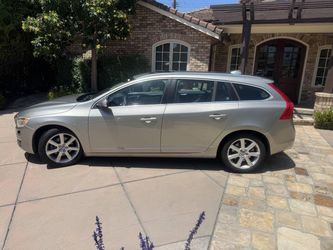 2016 Volvo V60