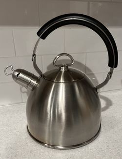 Chantal Tea Kettle