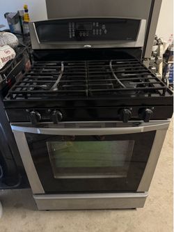 WHIRLPOOL GAS STOVE —NEED GONE TODAY!!!!!****