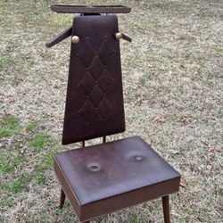 Vintage Mid Century Modern MCM Pearl Wick Valet Butler Storage Chair