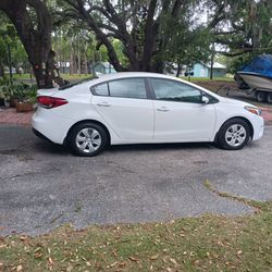 2017 KIA Forte