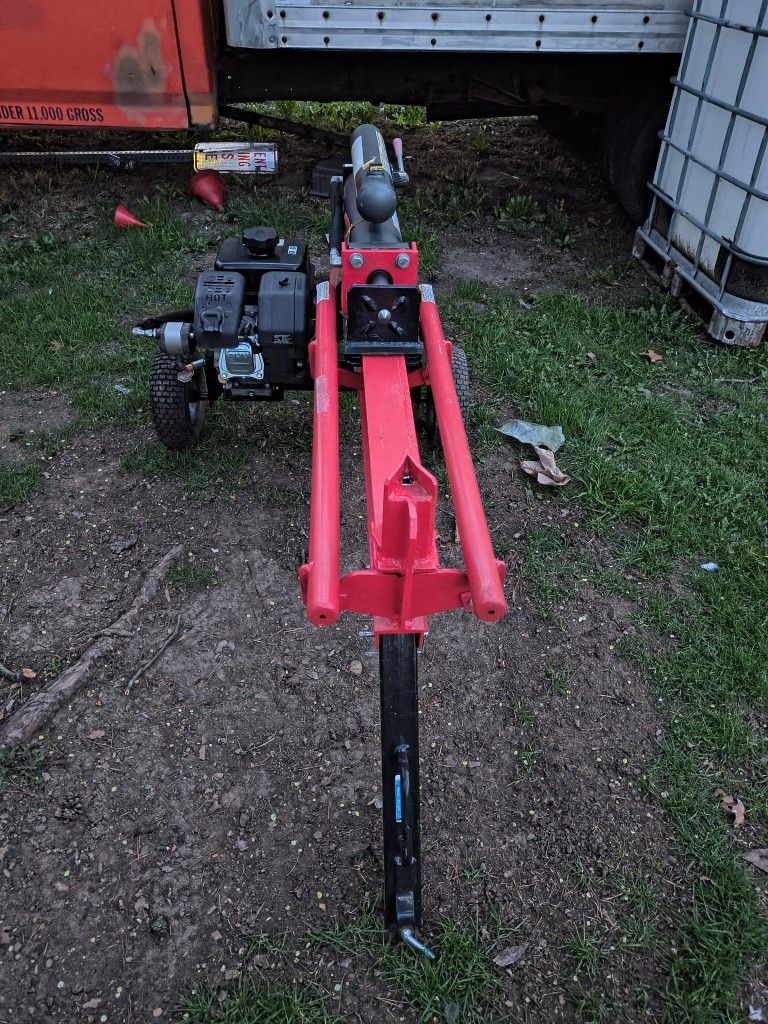 brand new log splitter