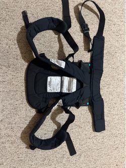 Baby carrier Infantino