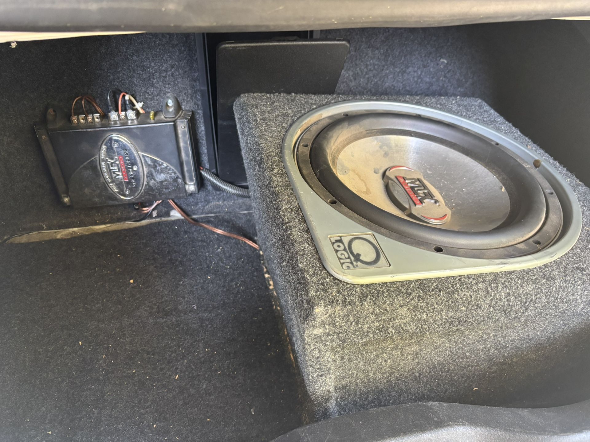 MTX Logic Q 12” Sub And MTX Thunder 4122 Amp