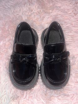 Black shoes