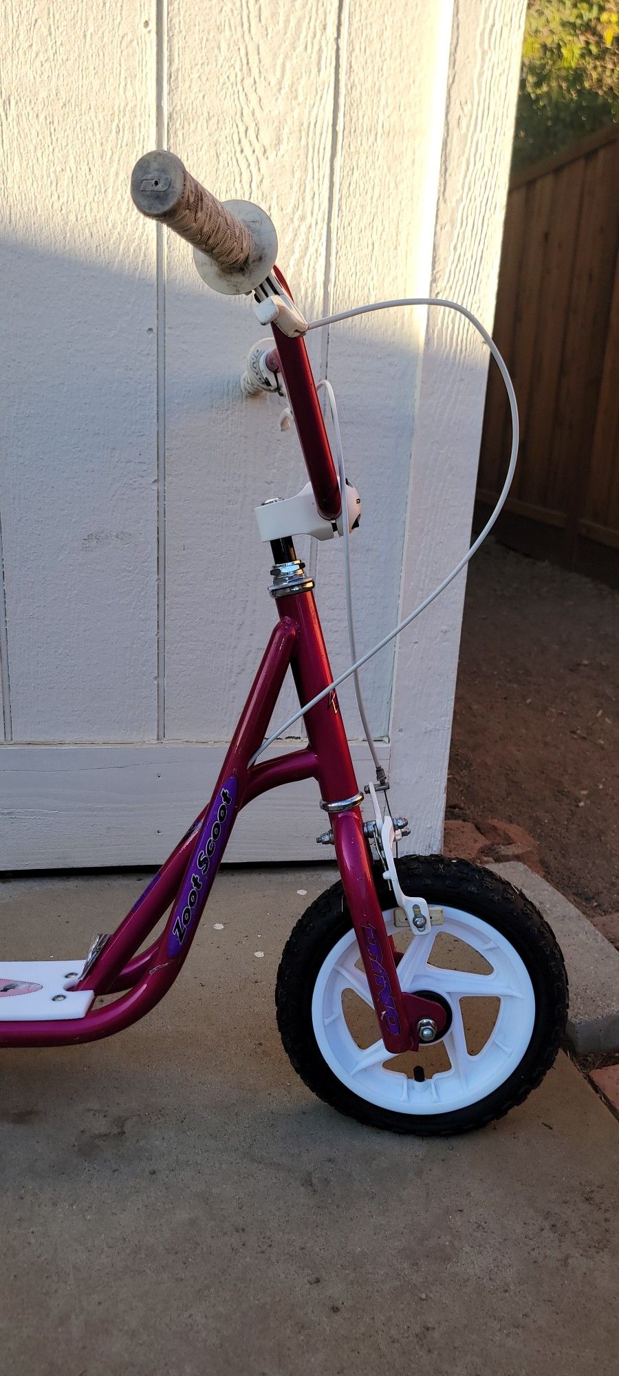 Mid School Dyno GT Zoot Scoot Scooter Magenta BMX