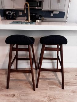 Mid-Century Modern Bar Stools – Set of 2
