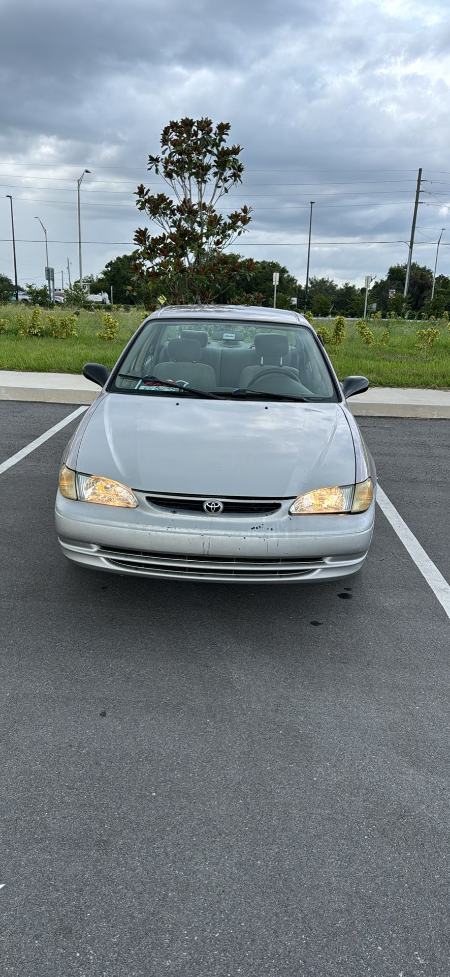 2000 Toyota Corolla