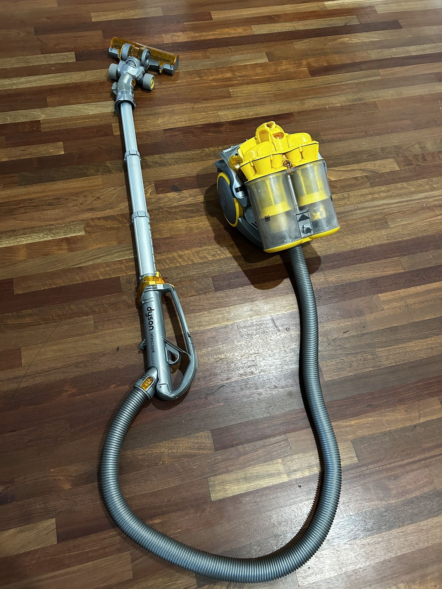 Dyson Telescope Canister Vacuum 