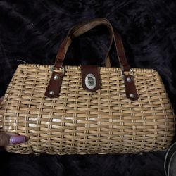 Vintage straw 👜 Purse. HAND MADE IN THE CROWN COLONY OF HONG KONG