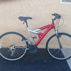 Monoshock Mountain Bike 26 in