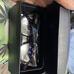 LAST PAIR OF VERSACE SHADES 