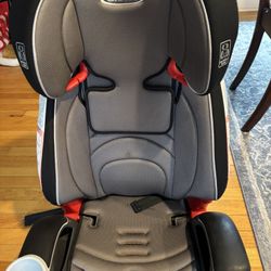 Graco Car Seat - Baby Seat - Booster Seat