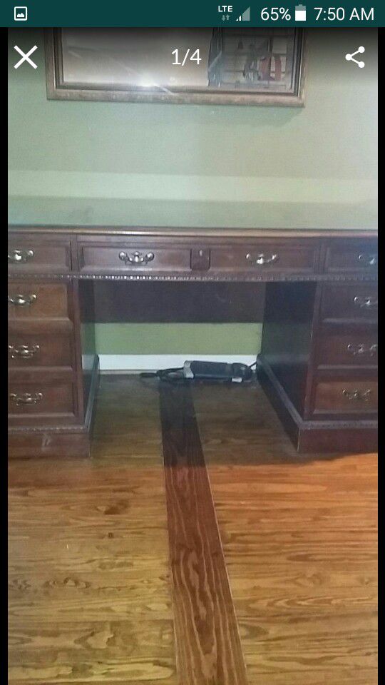 Beautiful antique solid oak desk $200 or best offer