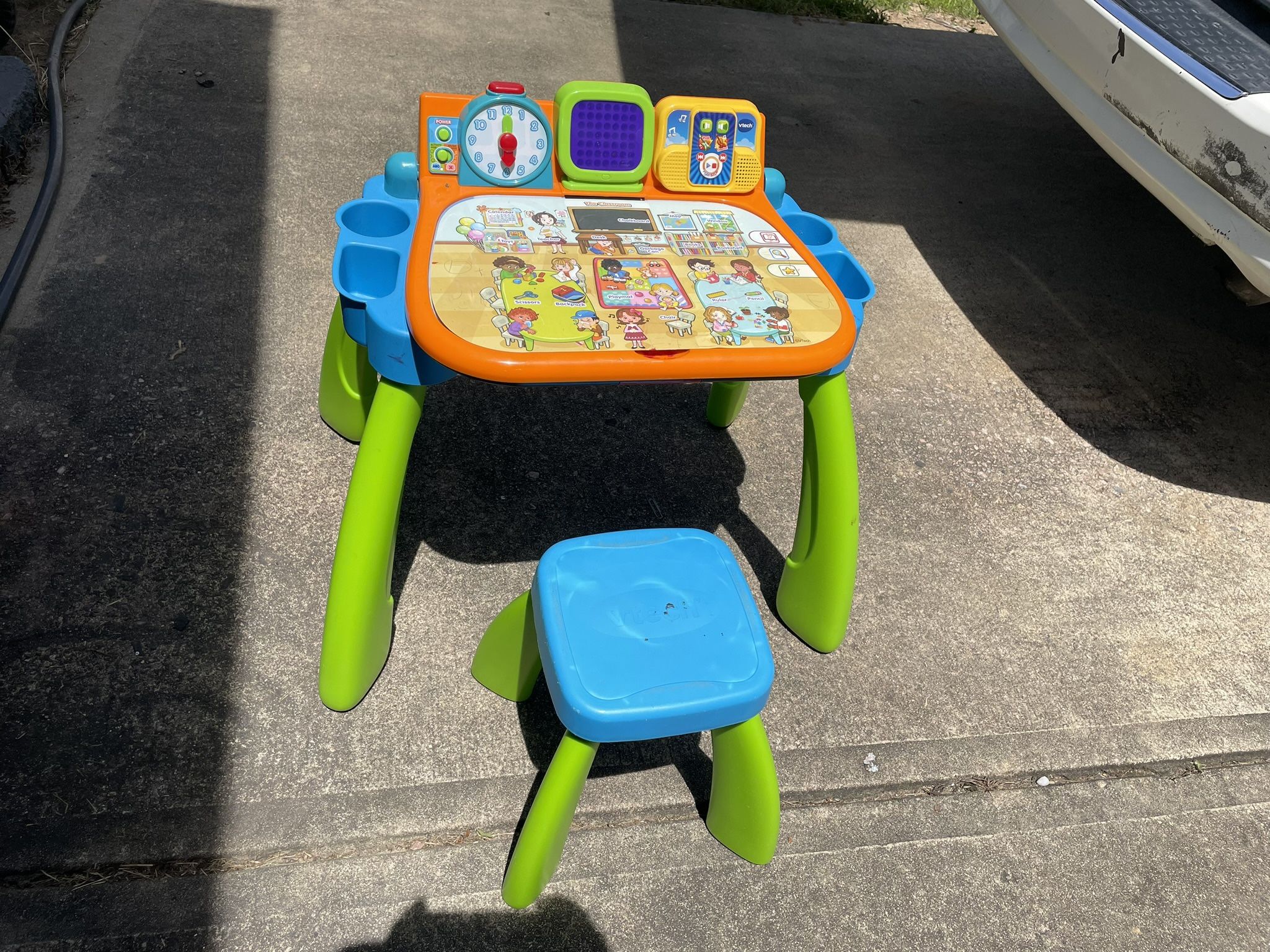 Vtech Explore & Write Activity Desk