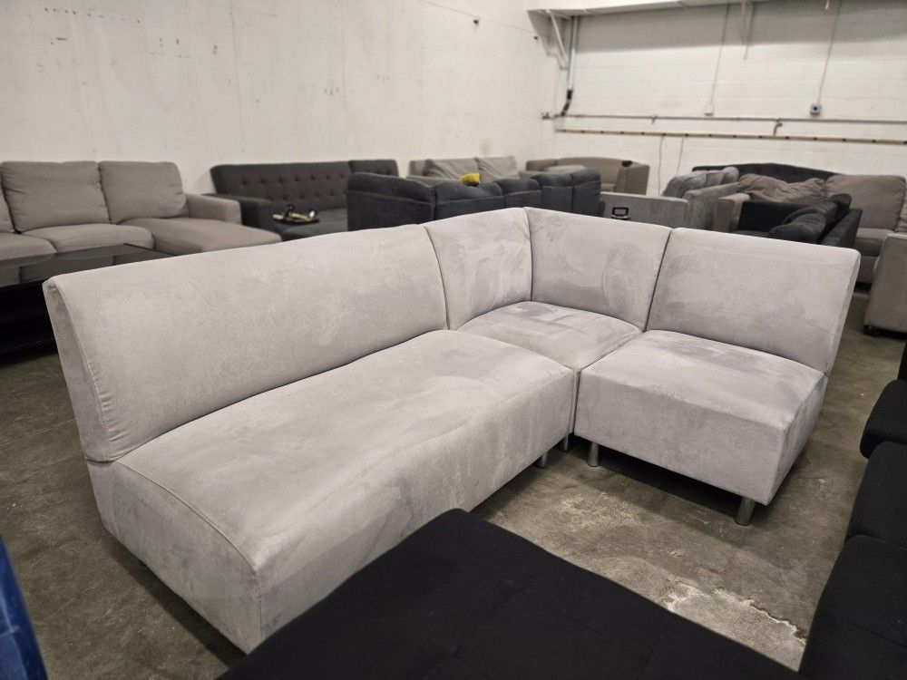 *Same Day Delivery Available!*
Room & Board Sectional