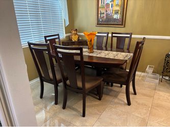 Dinning Table