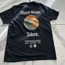H&M black basketball tee