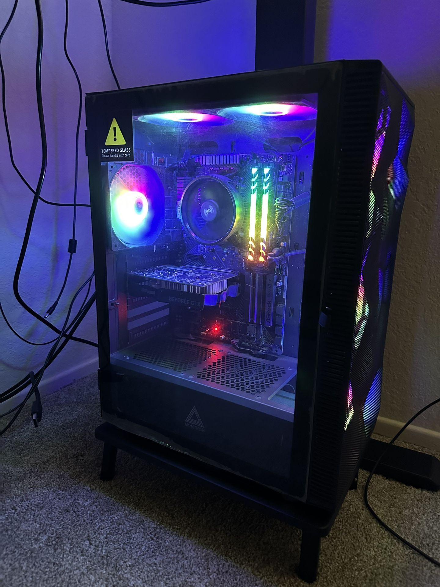 Ryzen 5, GTX 1650, 16GB RGB RAM, 1TB NVMe SSD