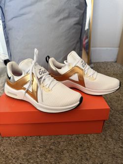 Nike Air Max Bella TR 5