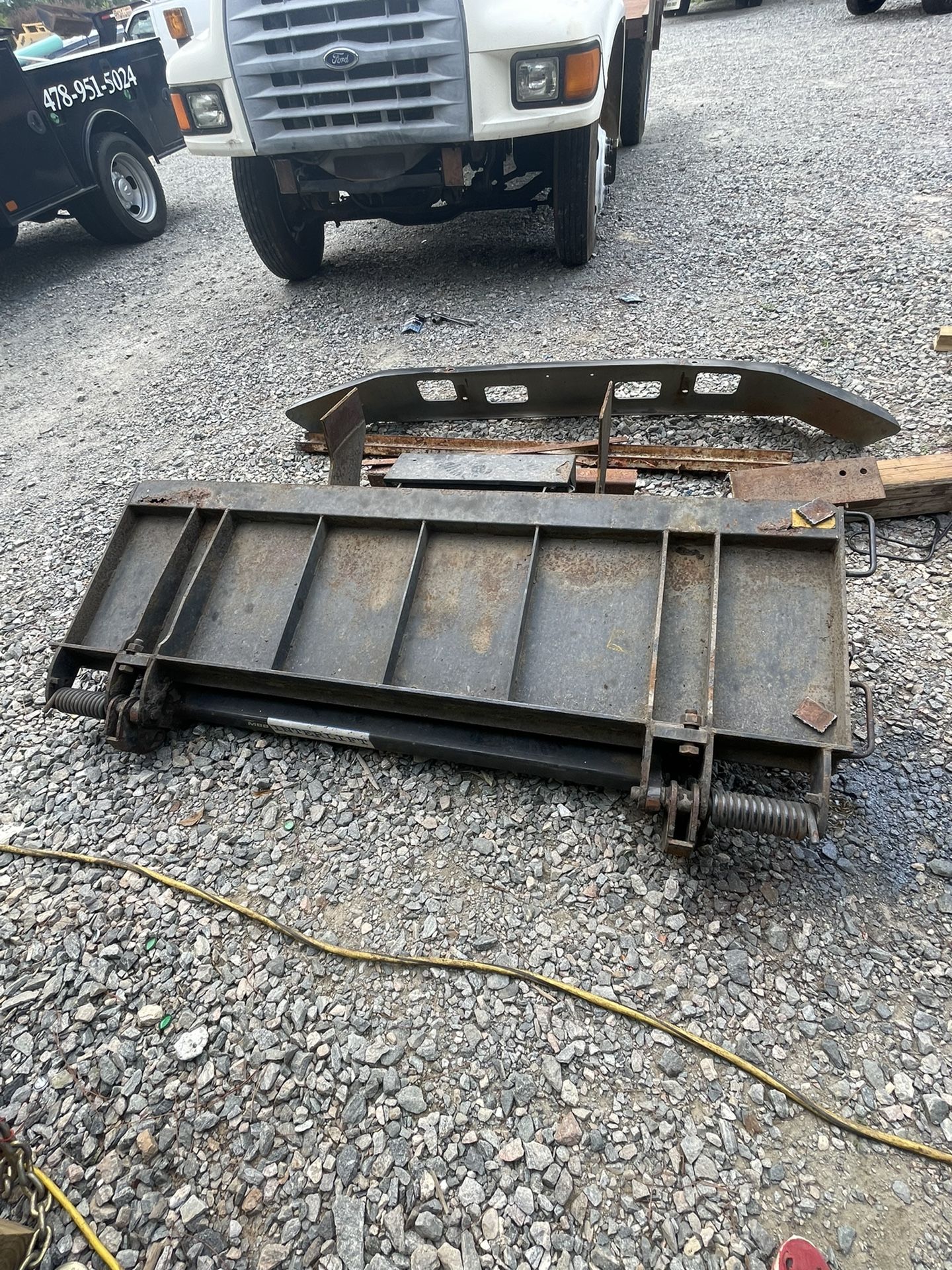 Lift Gate For Cargo Truck