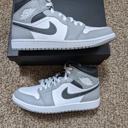Air Jordan 1 Lt Smoke Grey Sizes 8.5M,9M And 10.5m