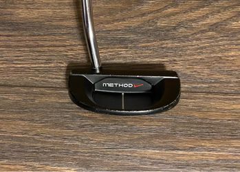 Nike M4/12 Method Matter Mallet Putter - RH 34” Steel Shaft