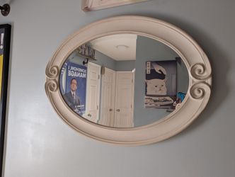 Oval Mirror 
