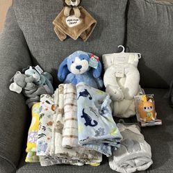 Baby blankets, security blankets, sleep sound machine, baby plush animal.