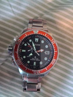 A man's citizens echo drive master divers watch