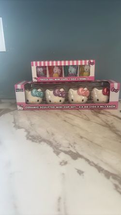 Hello kitty mini cups set