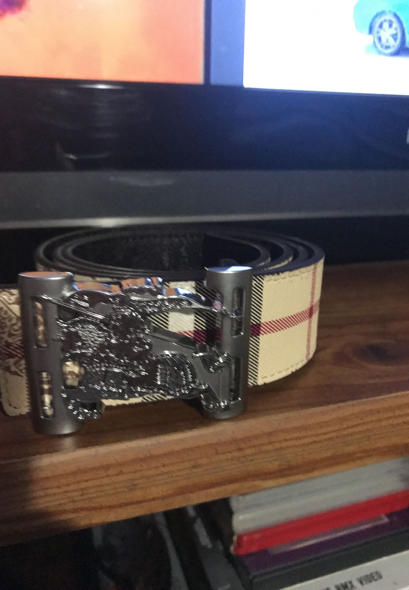 Burberry belt ( designer )