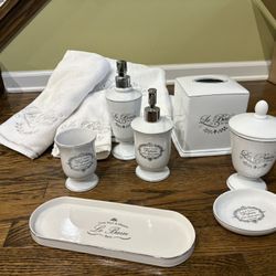 Le Bain Paris Bath Towels And Accessories 