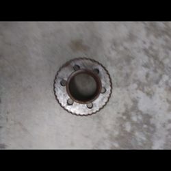 This Is The Part That Goes In The Middle Of The 22inch Dayton.S