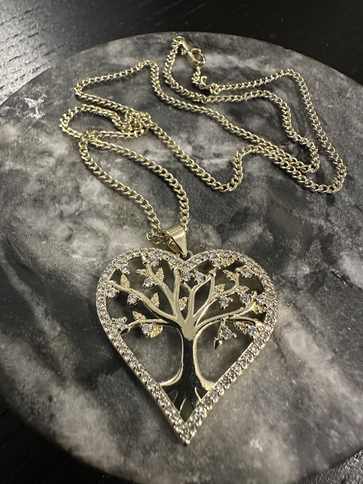 Family Tree Heat Necklace